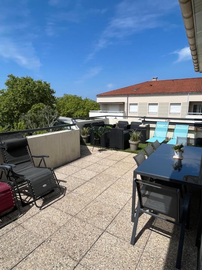 Bngo I Immense Rooftop Lyon I 2 Chambres, 4 Places Parkings, 2 Immenses Terrasses, 8 Personnes Екстериор снимка
