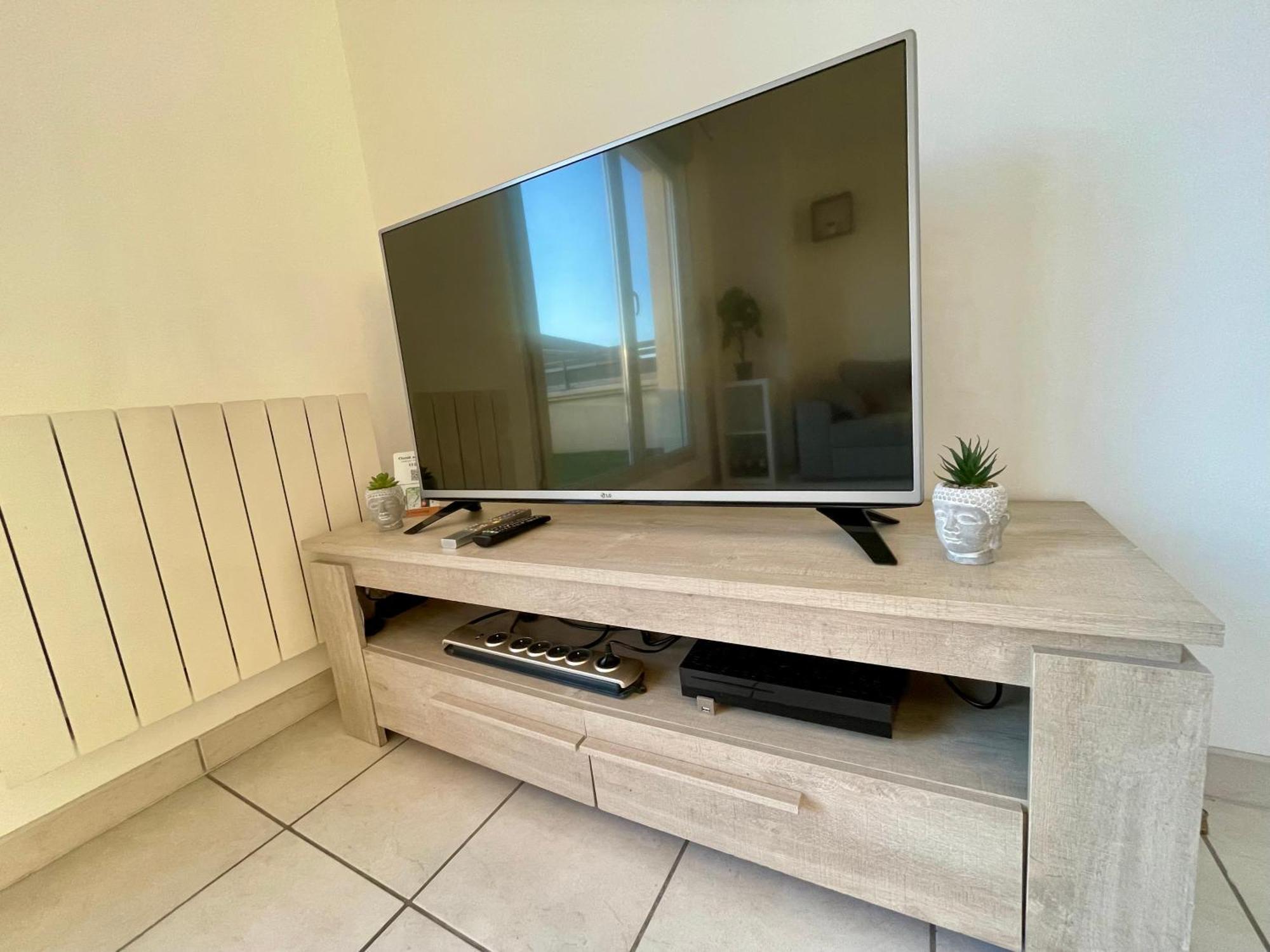 Bngo I Immense Rooftop Lyon I 2 Chambres, 4 Places Parkings, 2 Immenses Terrasses, 8 Personnes Екстериор снимка