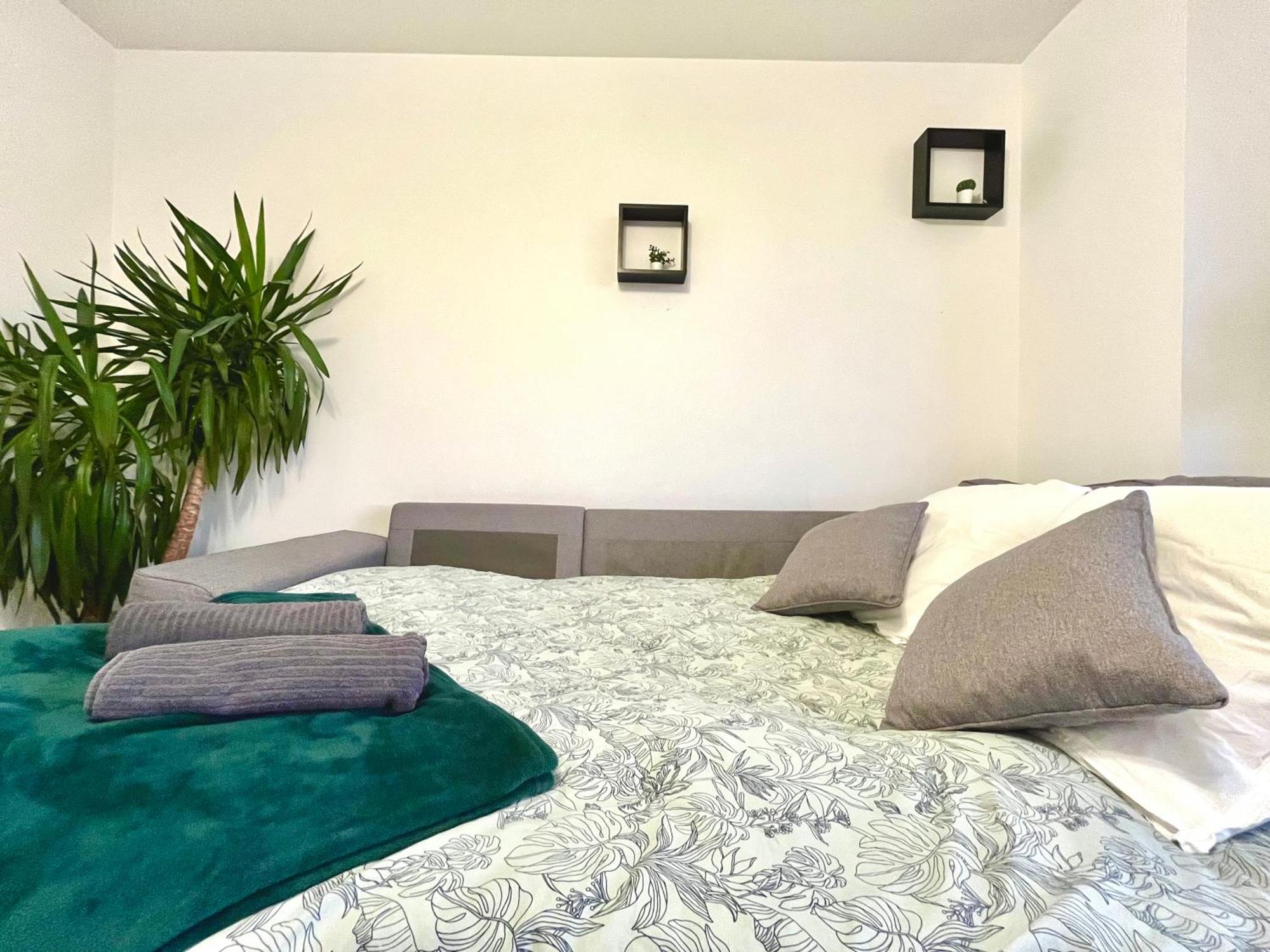 Bngo I Immense Rooftop Lyon I 2 Chambres, 4 Places Parkings, 2 Immenses Terrasses, 8 Personnes Екстериор снимка