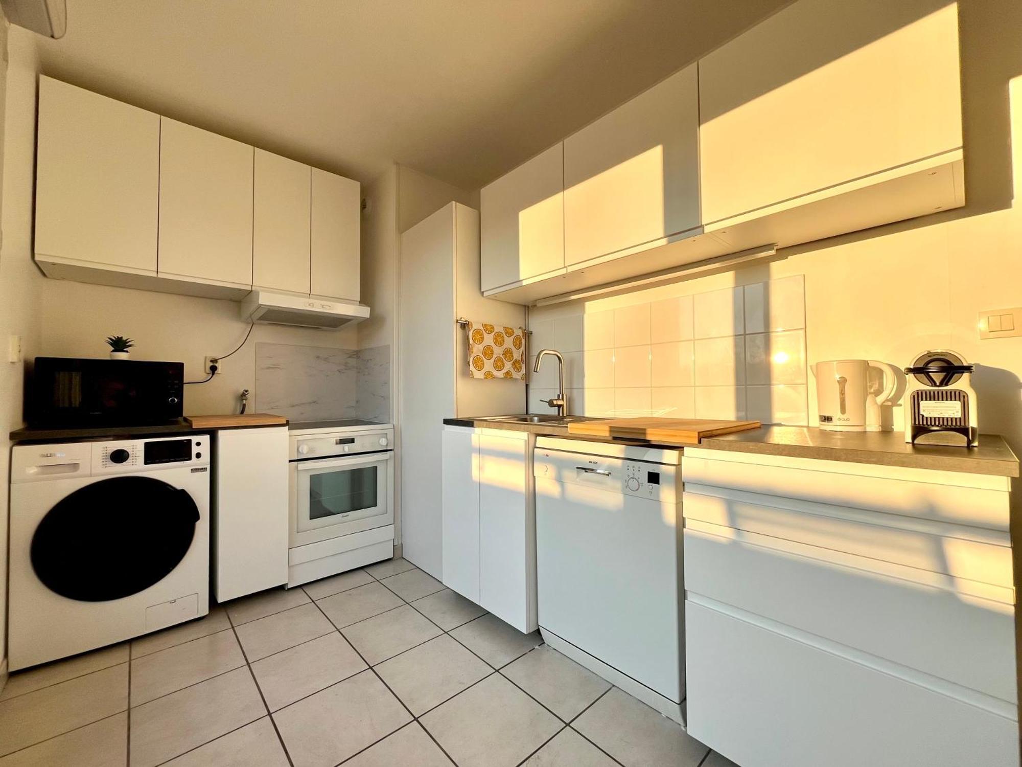 Bngo I Immense Rooftop Lyon I 2 Chambres, 4 Places Parkings, 2 Immenses Terrasses, 8 Personnes Екстериор снимка