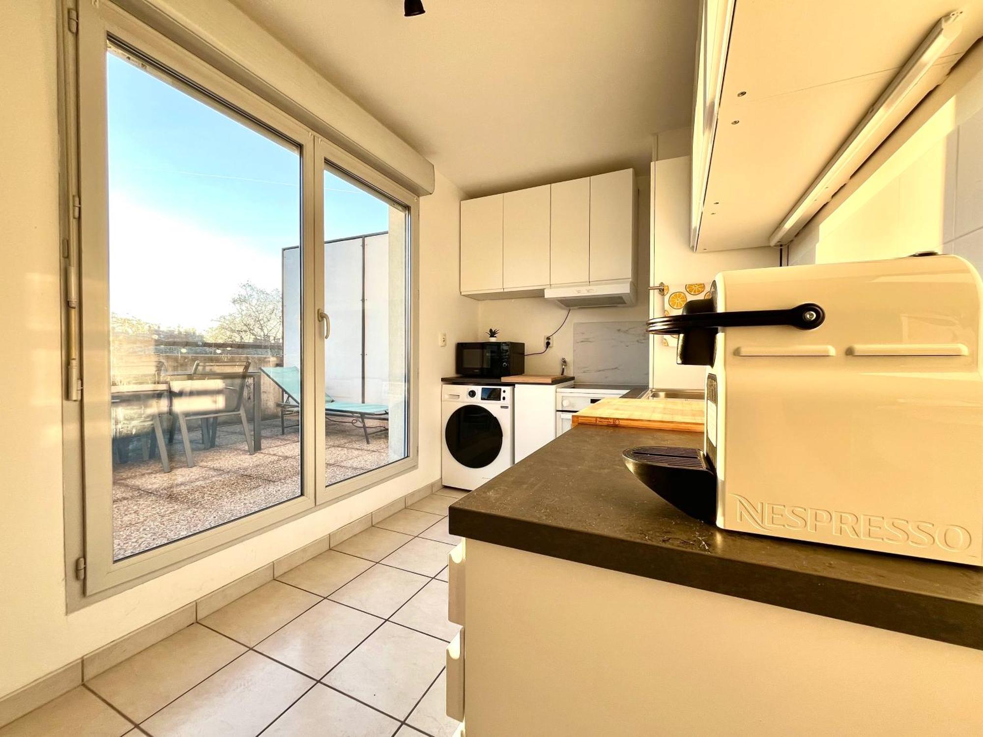 Bngo I Immense Rooftop Lyon I 2 Chambres, 4 Places Parkings, 2 Immenses Terrasses, 8 Personnes Екстериор снимка